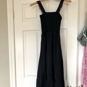 Black maxi sleeveless  dress. Smock bodice.